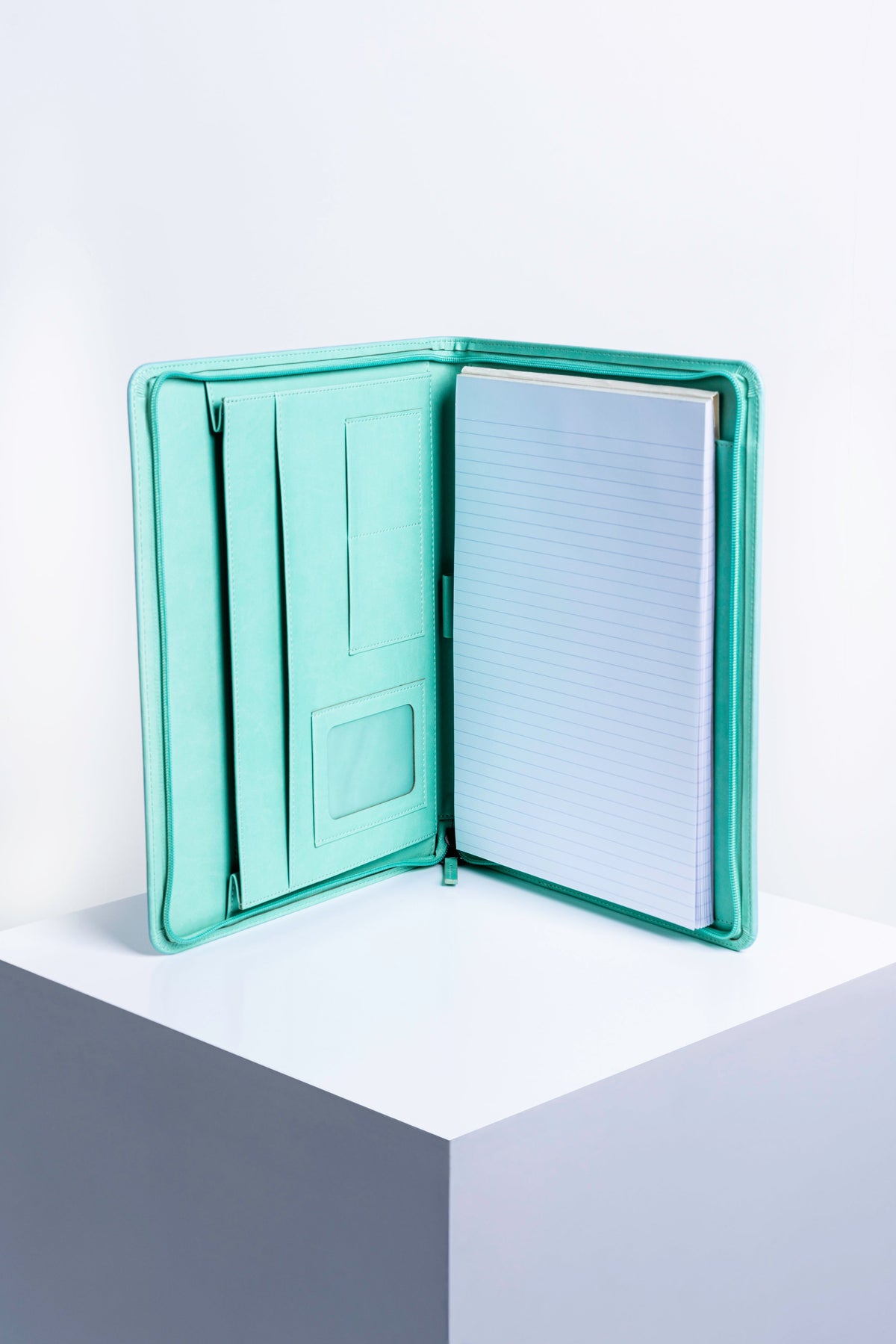 Intentus Organiser A4 PU Leather-Like Folder with Ruled Refill Pad